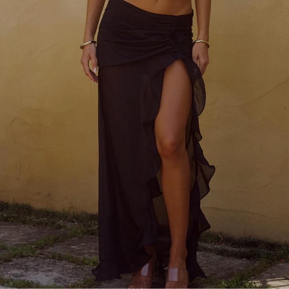 Elegant Black Maxi Skirt